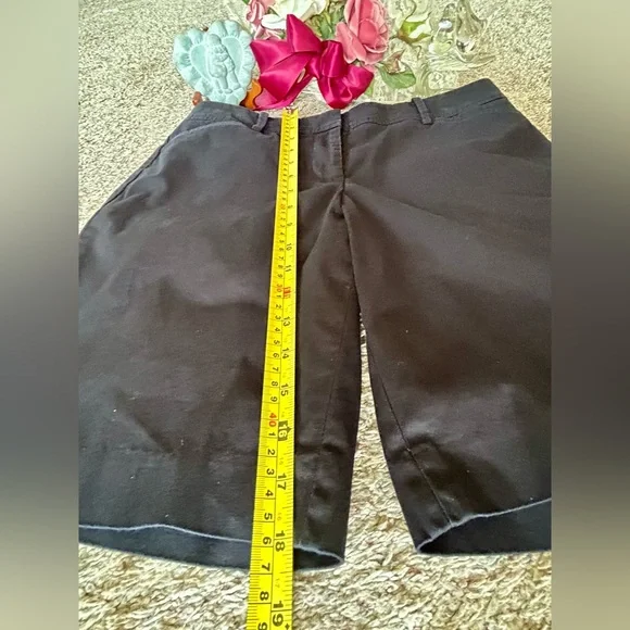 Talbots Black Perfect Shorts with Classic Style, Women's 6P - Picture 8 of 10